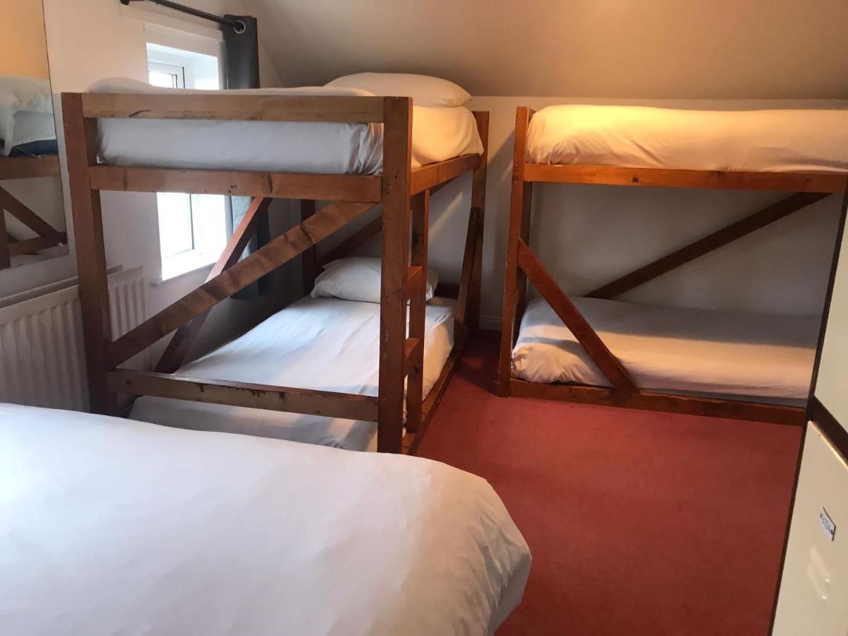 Finn Mccools Giants Causeway Hostel Bushmills Exterior foto